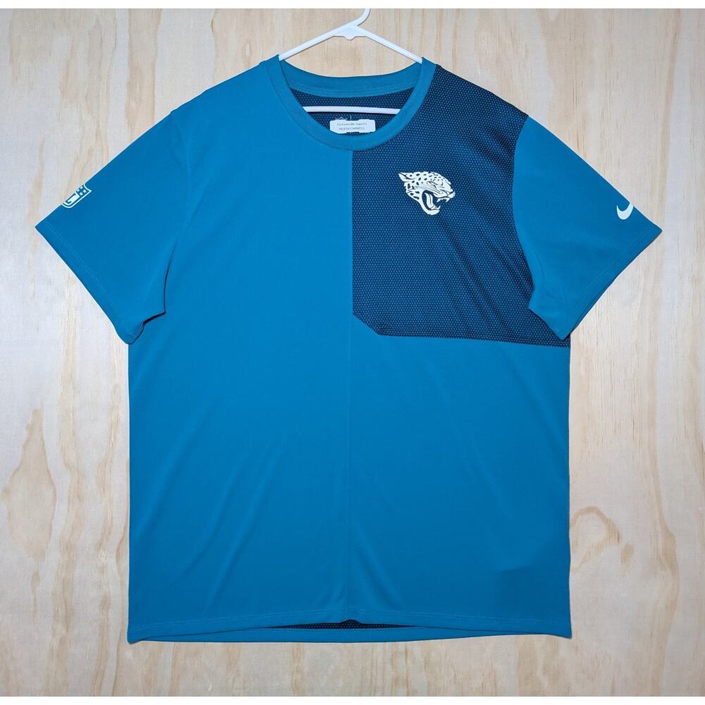 Nike Men's XL Jacksonville Jaguars Team Issued Heath Farwell NFL Dri-Fit Shirt